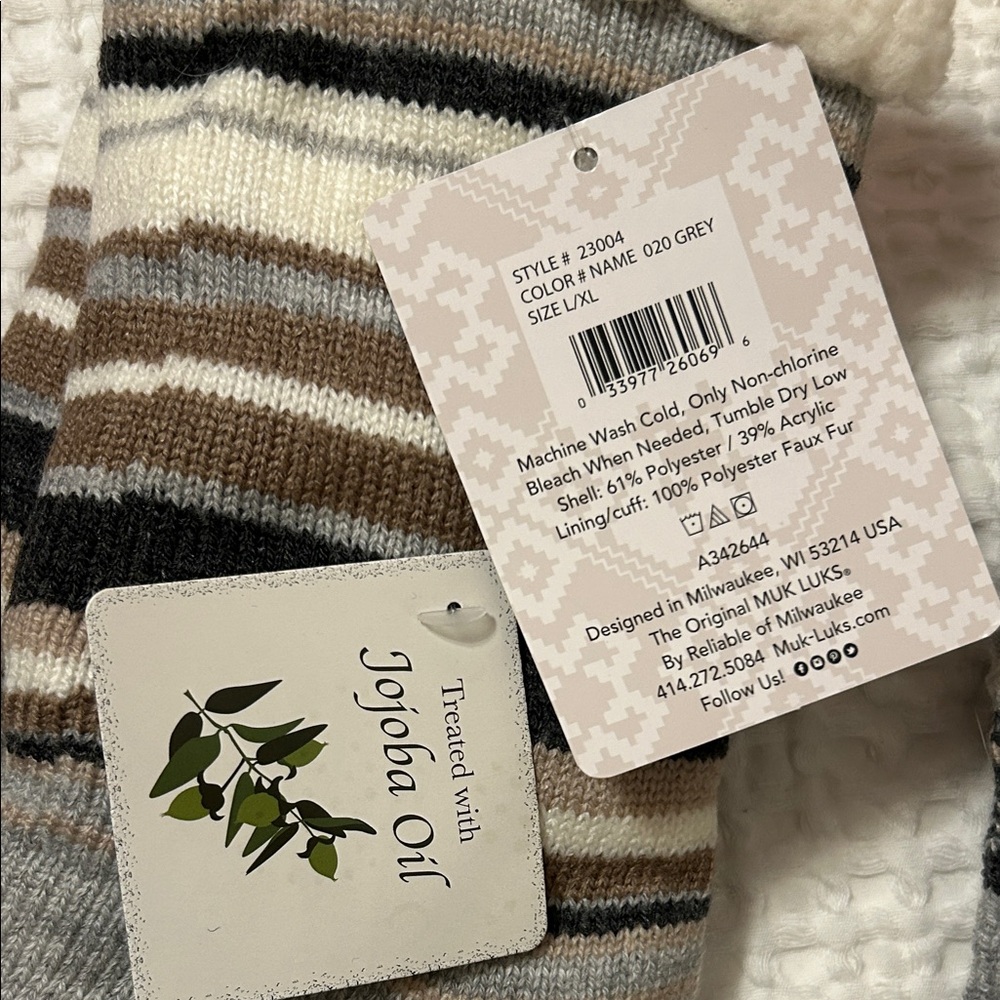 Muk Luks Striped Knit Slipper Socks x 2 pairs - Picture 5 of 6
